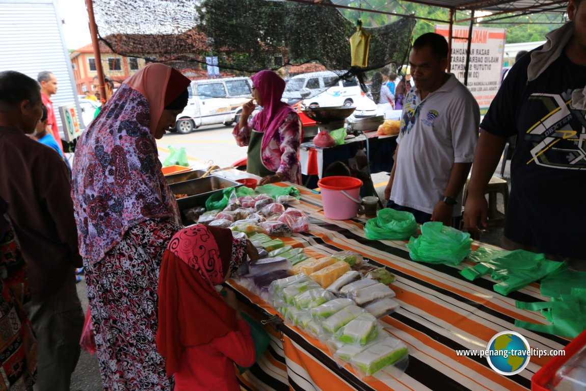 Pedagang Jajanan Buka Puasa Diminta Tidak Berjualan di Badan Jalan